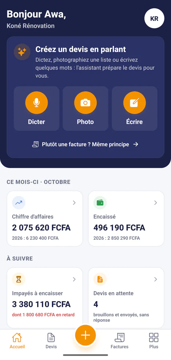 Écran d'accueil de l'application YebDigiPay : activité du mois et bouton pour créer un devis en parlant